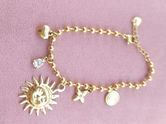 Bracelet charms✨
